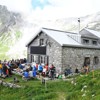 Immer mehr Gäste, wenig Wasser, viel Sonnenenergie – das war die Sommersaison auf der Zwinglipasshütte