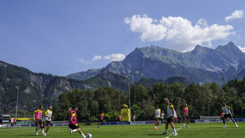 Fussballstars hautnah erleben: Sportanlage Ri-Au in Bad Ragaz. Fussballstars hautnah erleben: Sportanlage Ri-Au in Bad Ragaz.