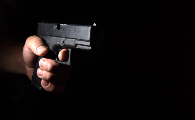 Erzürnter Anwohner verfolgt Jugendliche mit Schreckschusspistole