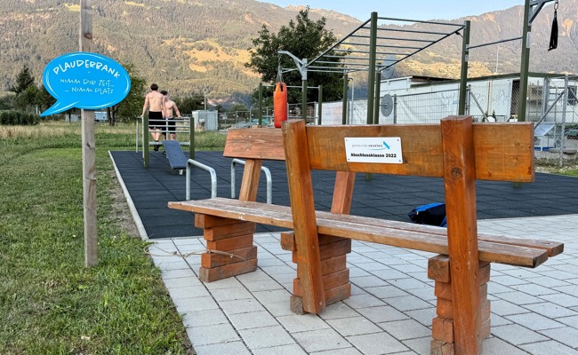 Umzug hat sich gelohnt: Plaudern und Pumpen unter freiem Himmel
