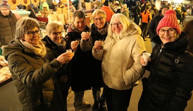 Ein harmonischer Weihnachtsmarkt, der die Dorfgemeinschaft ins Zentrum stellt