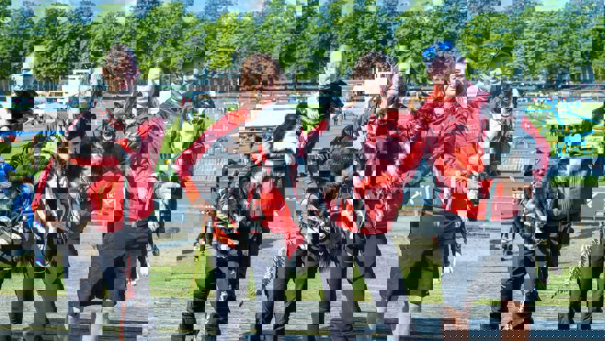 Schweizer Team Agilty EM: Lukas Risi, Marianne Mattle (Team Training Sennwald), Ann-Sophie Rosenfelder, Silvan Zumthurm (von links).