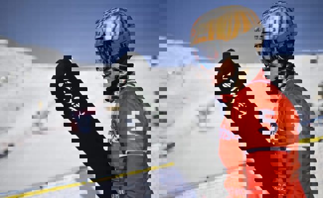 Doppelsieg für Wartauer Snowboarderin Julie Zogg in Bansko