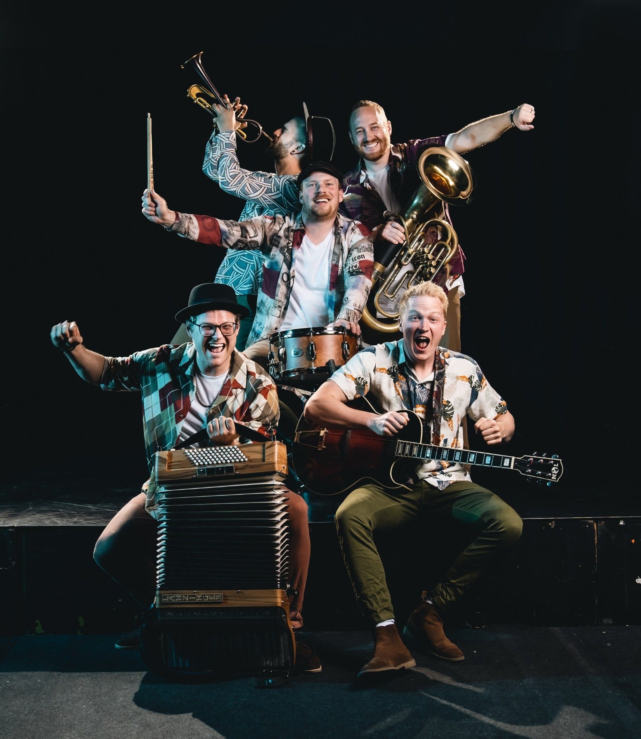 Erfolgreicher als DJ BoBo, Loredana und Sophie Hunger – was ist das Geheimnis der Fäaschtbänkler?