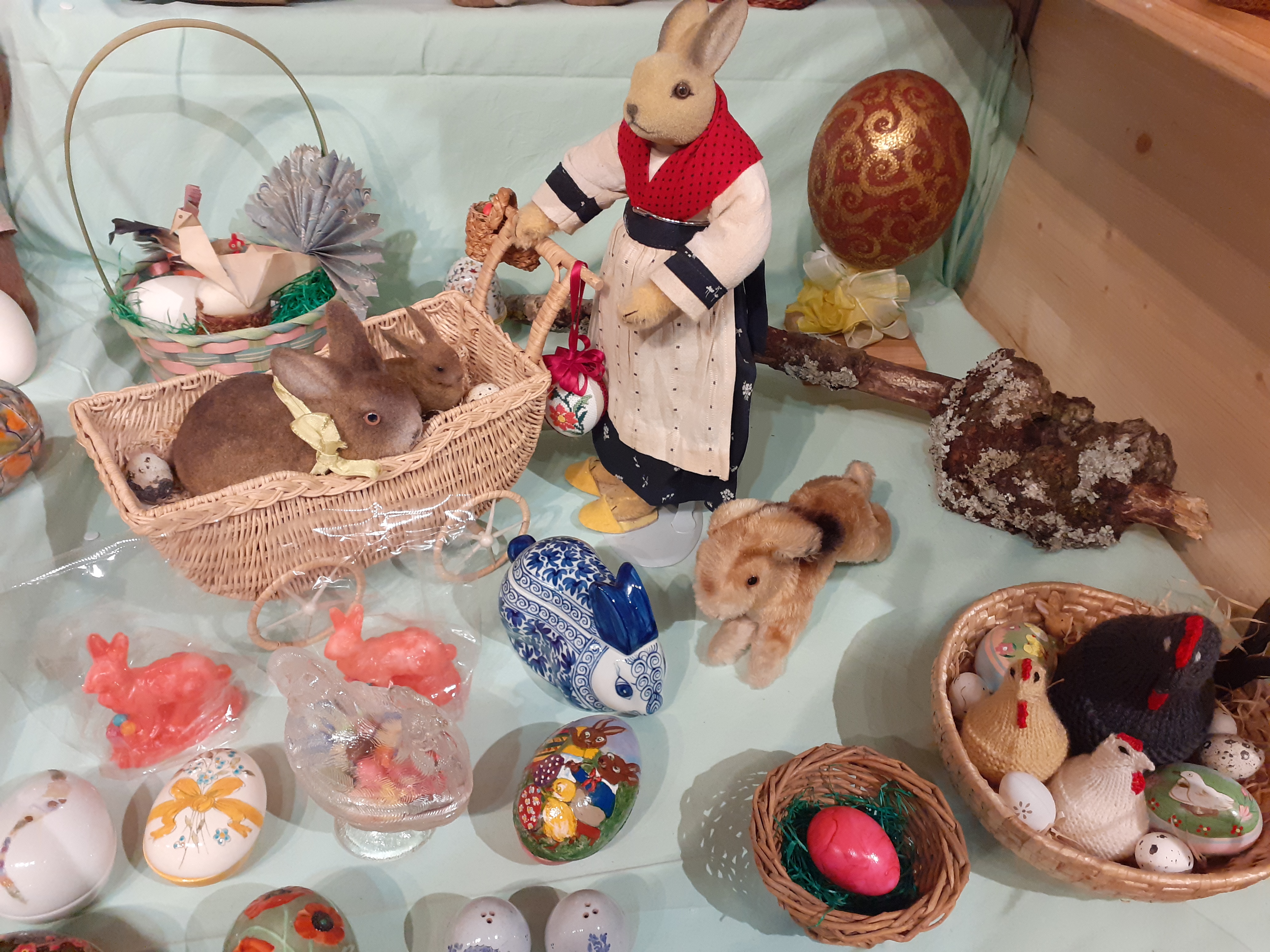 Grosse Ausstellung zum Thema Osterzeit