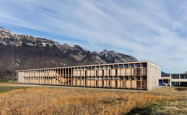 Landwirtschaftliches Zentrum in Salez siegt bei Prix Lignum mit cleverer Einfachheit