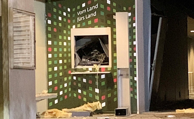 Schon wieder: Bancomat in den frühen Morgenstunden gesprengt. Fahndung vorerst erfolglos