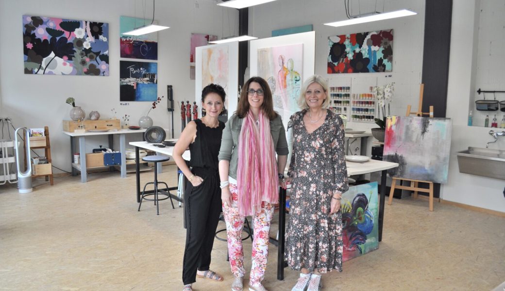  Die Künstlerinnen Anja Piffaretti, Andrea Steriti und Ursula Homberger (von links). 