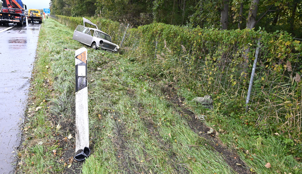 Zwei Verletzte nach Auffahrunfall auf der A13