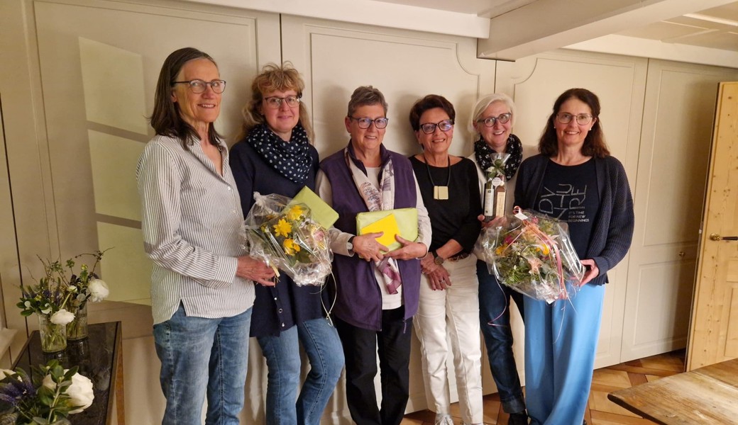 Paula Eberle, Rebekka Stamm, Ida Sigel, Erika Schlegel, Anita Greuter und Regula Good (v. l.). 