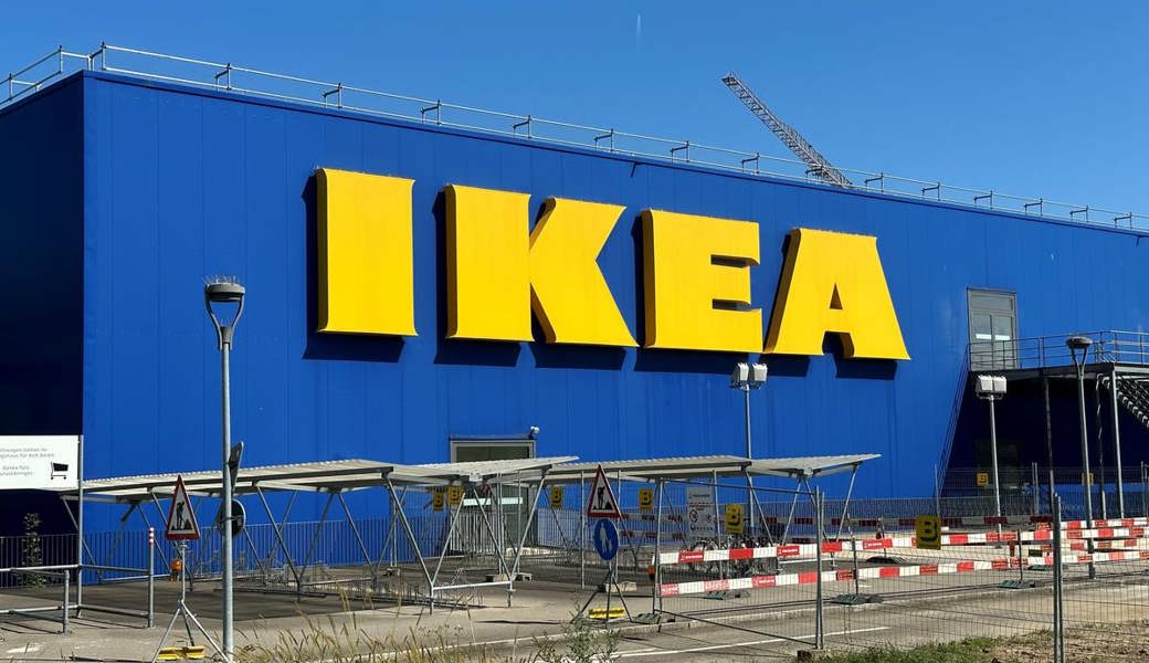 Neuer Service: bestellen bei Ikea, abholen bei Aldi. 