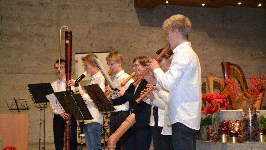  Beeindruckendes in der Kirche Buchs: Die Vielfalt der Blockflöten zeigte das Ensemble unter der Leitung von Rita Tinner bei den Darbietungen auf. 