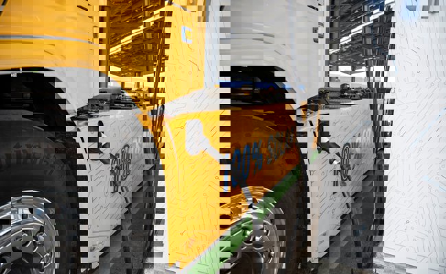 Auch wenn Abgaben drohen: Migros Ostschweiz und Hugelshofer setzen auf E-Lastwagen