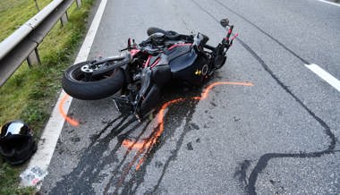 Mehrere Verletzte und Sachschaden nach vier Unfällen