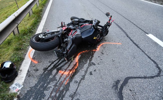 Mehrere Verletzte und Sachschaden nach vier Unfällen