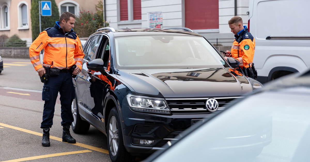 Unfit to drive and intoxicated - | Police stop several drivers