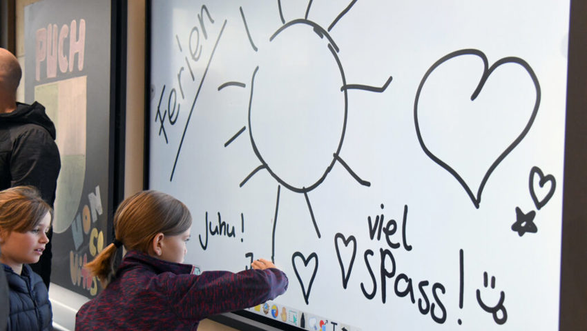  Auf der digitalen Wandtafel ist diesmal alles erlaubt.