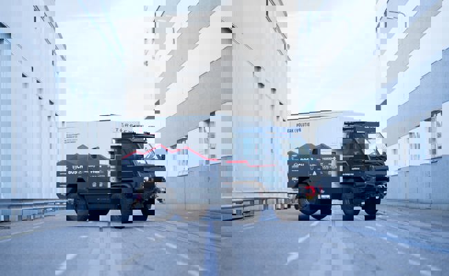 Expedition mit Elektro-Mehrzwecktransporter erneut um ein Jahr verschoben