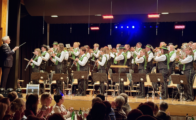 Geschniegelt, gebügelt und ein bisschen glamourös