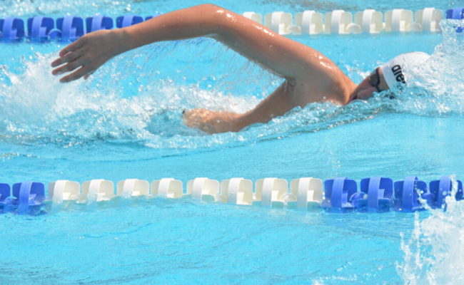 Starkes Flöser Duo erreicht Finalläufe bei den Schwimm-Meisterschaften