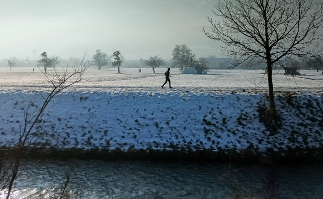 Winterimpressionen: sonnig im Obertoggenburg, neblig im Werdenberg