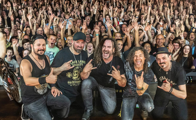 Dennis Mungo kehrt zurück: «Wieder auf der Bühne zu sein, macht mich glücklich»