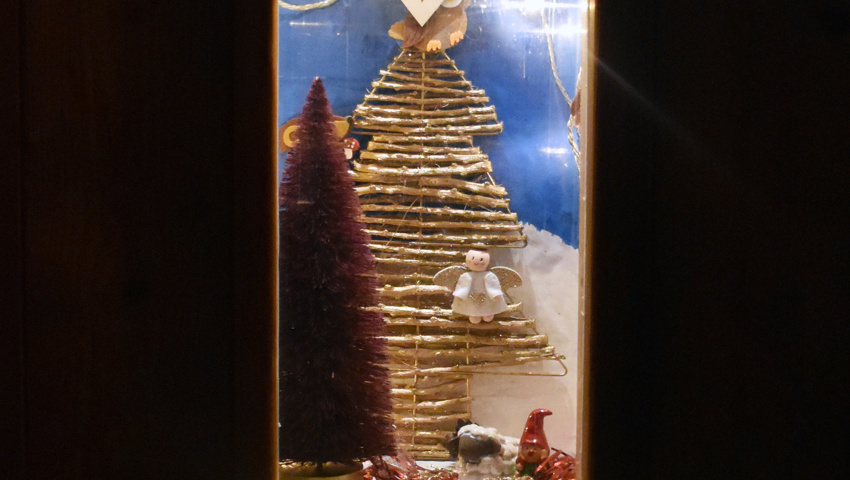 Weihnachtliche Szenen im Hochformat