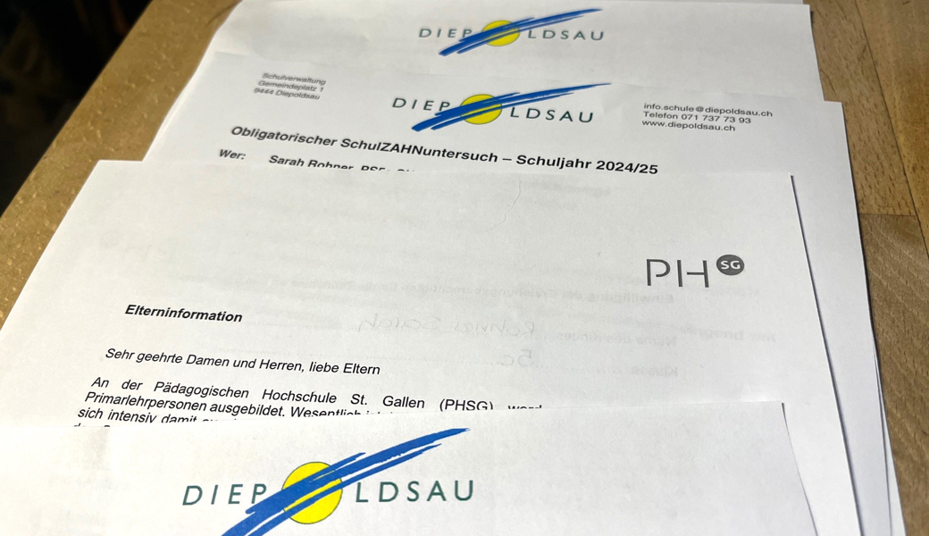 All diese Zettel und Formulare knallen mir die Mädchen am Schulstart-Morgen vor die Nase, obwohl ich dies gerne während der drei Wochen Herbstferien erledigt hätte. 