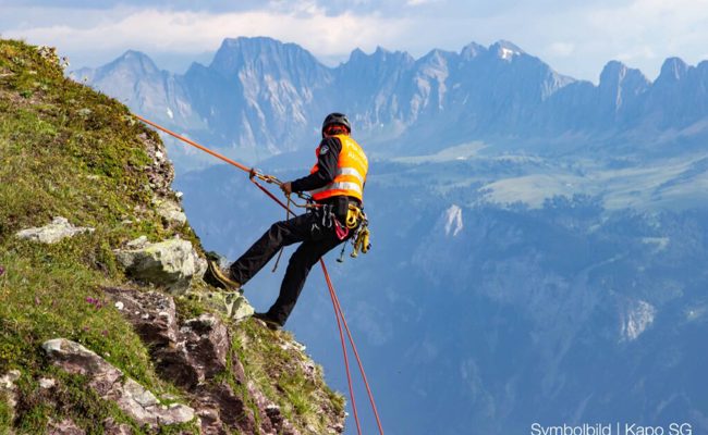 Tödlicher Wanderunfall: Die Rega konnte den verunglückten Mann nur noch tot bergen