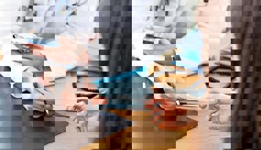 Arztzeugnis und Arbeitszeugnisse gefälscht: «Sie wollte nur Geld verdienen, damit es den Kindern gut geht»