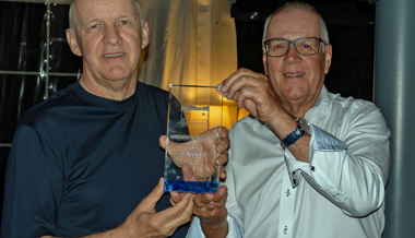 Werner Bollhalder wird Golfclub-Ehrenmitglied
