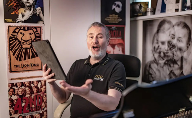 ESC-Musiker Marius Bear soll die beste Stimme haben – dieser Gesangscoach hilft ihm dabei