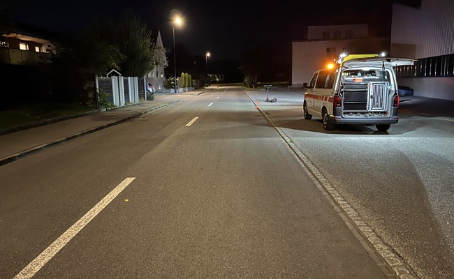 17-Jährige verletzt sich bei Unfall mit E-Scooter