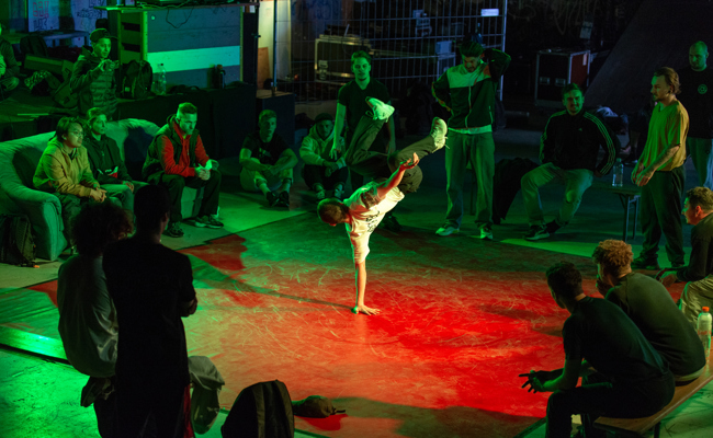 Schweisstreibende Hip Hop Beats, Graffitis und DJ-Workshops an der ersten W-Berg-Jam