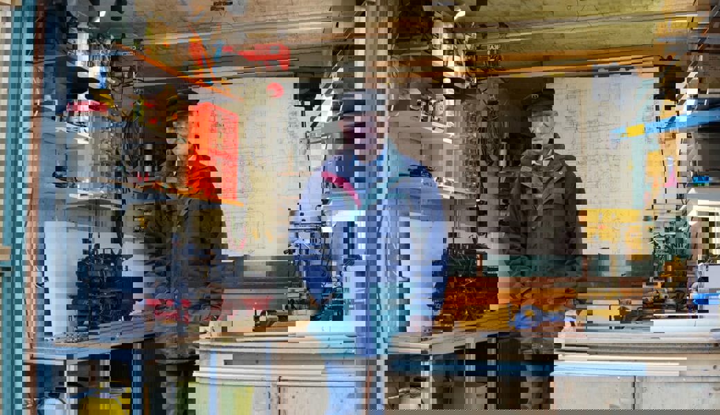  In seiner Garage widmete der 88-jährige Ruedi Wagner dem Modell-Dampflokomotivenbau viel Platz. 