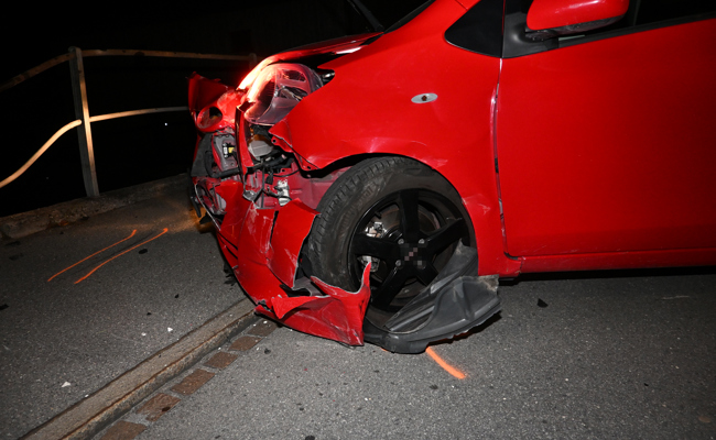 Zwei mal Blechschaden im Strassenverkehr