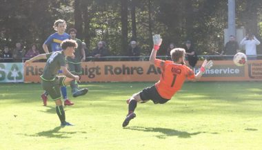 Der Leader gibt sich keine Blösse: Mit Köpfchen zum neunten Sieg in Folge