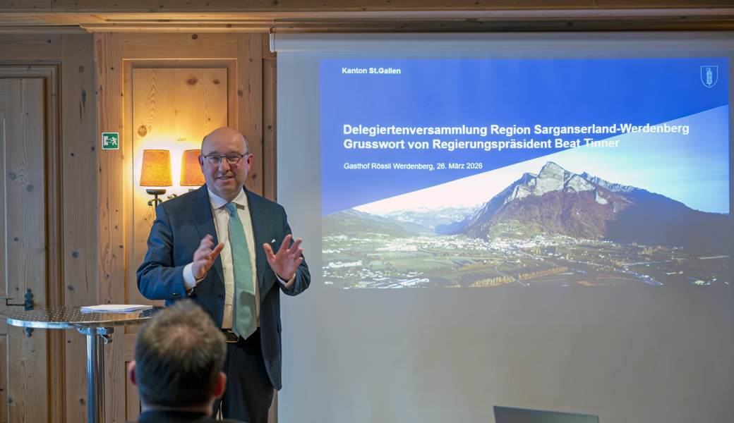 Regierungspräsident Beat Tinner hielt den Gastvortrag.