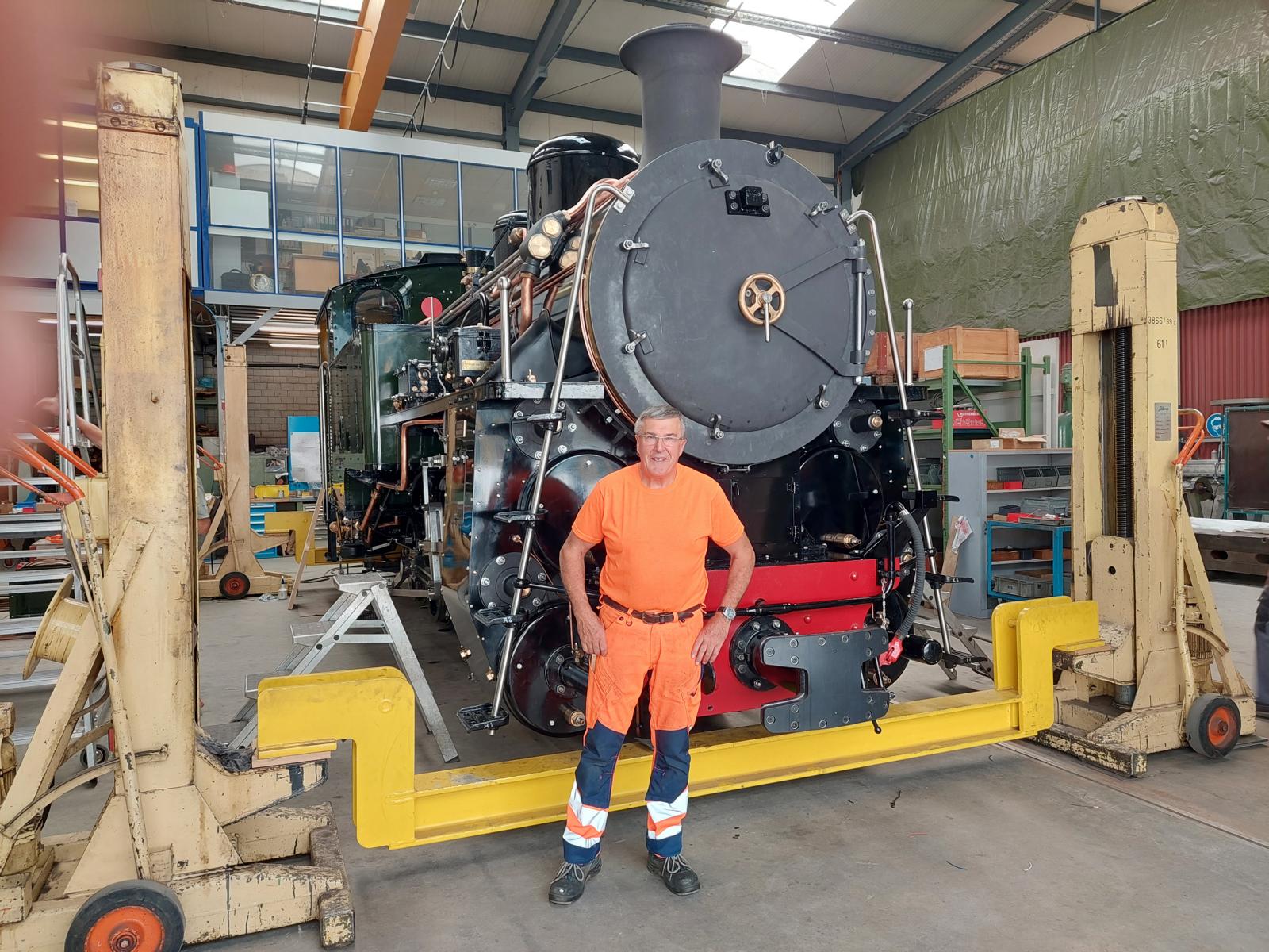 Faszination Dampfbahn: Wie Freiwillige uralte Loks am Leben halten