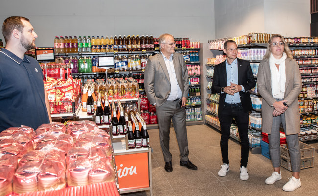 «Ein sehr schöner Dorfladen»: Die neue Migros in Sevelen ist eröffnet