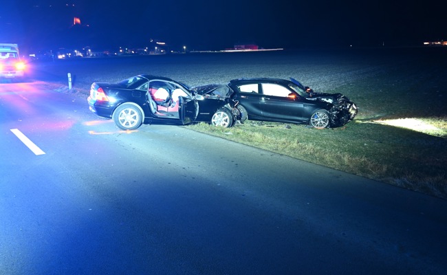 Zweimal Totalschaden nach Frontalkollision