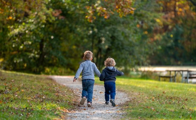 Kinderkram: «Überlegen Sie sich, welche Kinder-Bilder Sie im Internet teilen»