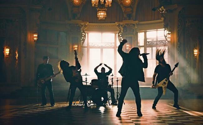 Megawatt: «Elektrisch» auf Tour - und wieder mit Dennis Mungo an Bord