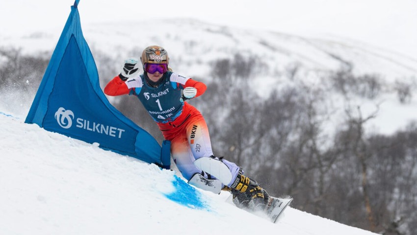  Das gesamte Team unterstützte Julie Zogg so gut, dass sie ohne Schmerzen und voll fokussiert an den Start gehen konnte und letztlich Gold im Parallelslalom gewann. 