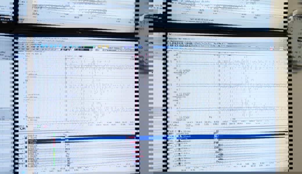 Die Stärke des Erdbebens erreichte 4,0 auf der Richterskala.