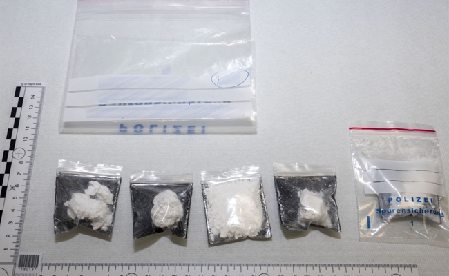 Drogendealer aufgeflogen: Polizei nimmt fünf Männer in Haft