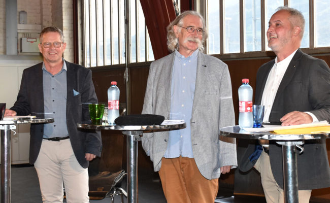 Erstes Wahlversprechen von Diego Forrer und Rolf Pfeiffer vor 450 Personen abgegeben