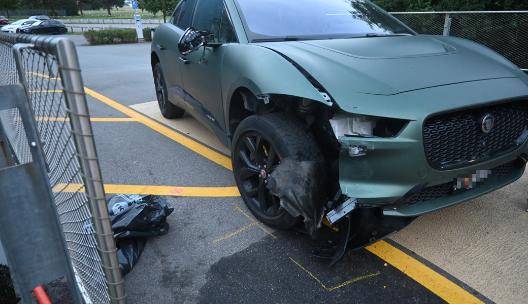 Beim Unfall entstand Sachschaden.