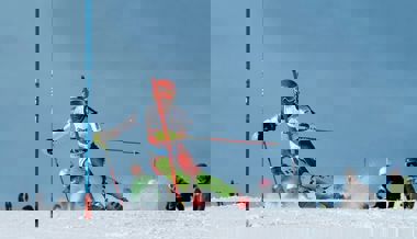 Lorina Zelger kehrt nach einer Verletzungspause am Samstag auf die Piste zurück