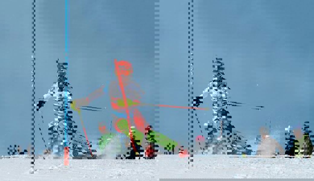  Die Gamser B-Kader-Skirennfahrerin Lorina Zelger hat sich im Weltcup vor drei Wochen den Zeigefinger gebrochen. Nun ist sie wieder fit. 